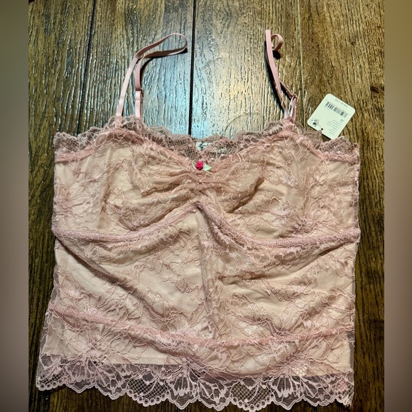 Free People Intimately Lacey Essential Cami in MISTY ROSE MSRP $48 Size Med NWT - Picture 3 of 7